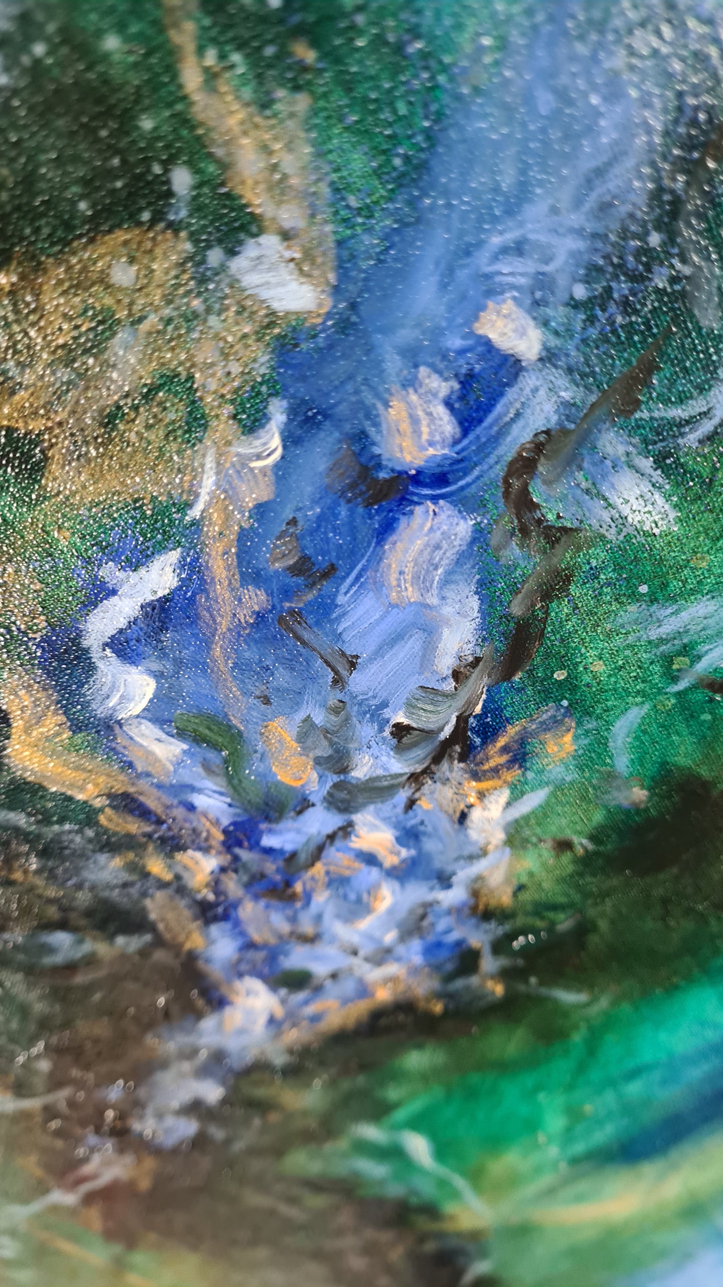 HIDDEN DEPTHS | 140X100CM | CANVAS